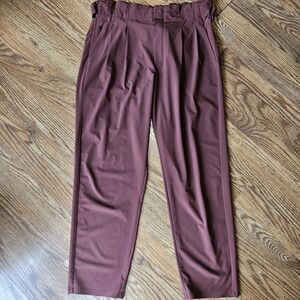 Athleta Pants Womens 10 Maroon Skyline Paperbag Tapered Belted Waist Tie Stretch